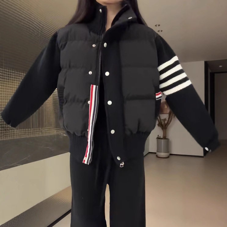 黑色短款服女冬季深秋初