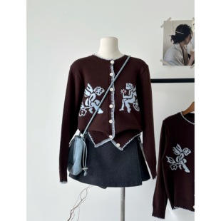 SEGI原创设计秋季新款羊毛混纺丘比特提花钉花针织毛衣开衫女上衣