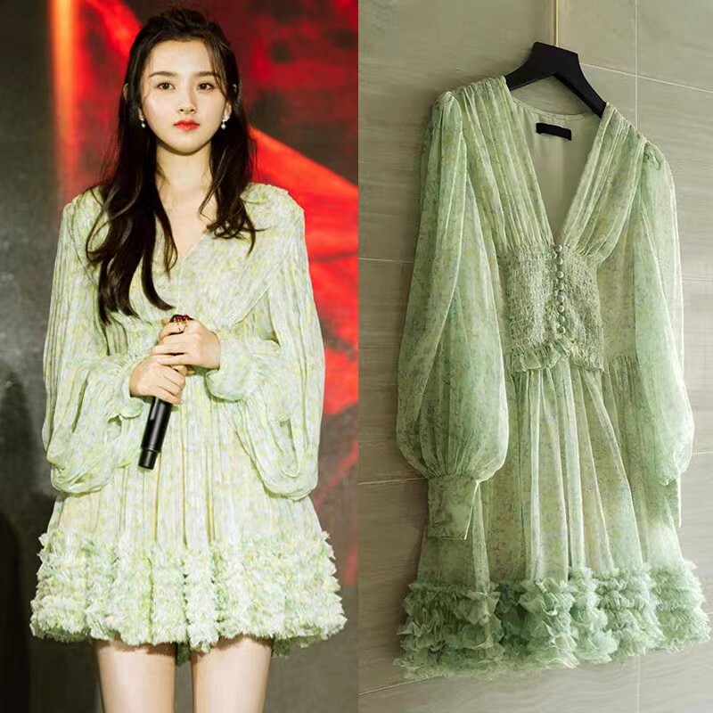 宋祖儿张嘉倪明星同款 2026新款长袖绿色V领雪纺碎花连衣裙女