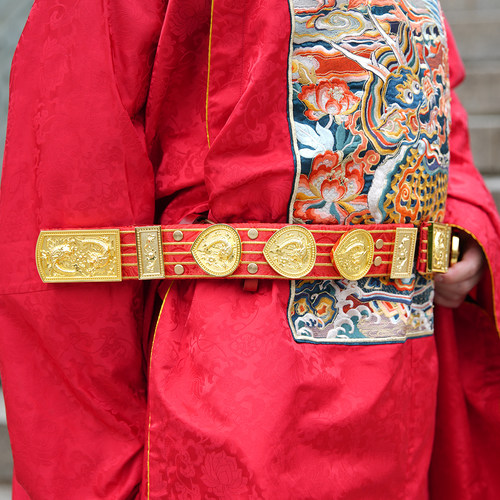 乌衣巷红色明制飞鱼革带