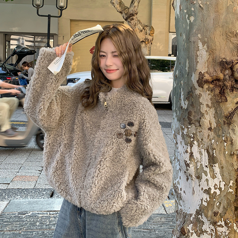 现货092-2547白色羊羔毛P185控275,女装短外套,浙宝092 现货092-2547白色羊羔毛P185控275,女装短外套,浙宝092