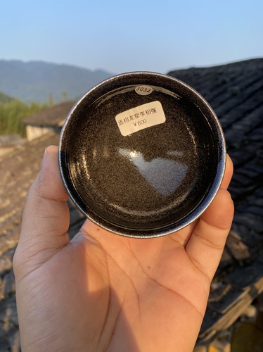 朝阳下的美   丞相龙窑柴烧建盏香炉口径8.7cm高4.6cm重量131g