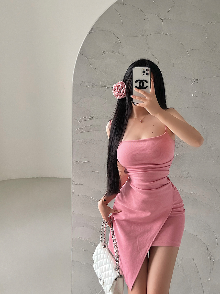 YoungGirlDay纯欲性感修身显瘦褶皱收腰不规则包臀吊带连衣裙短裙