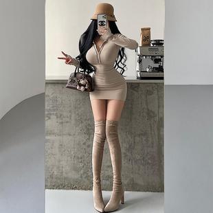 YoungGirlDay 打底连衣裙包臀短裙 纯欲风性感V领紧身显瘦收腰长袖