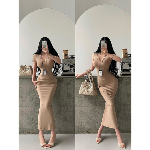 性感V领收腰显瘦包臀连衣裙长裙