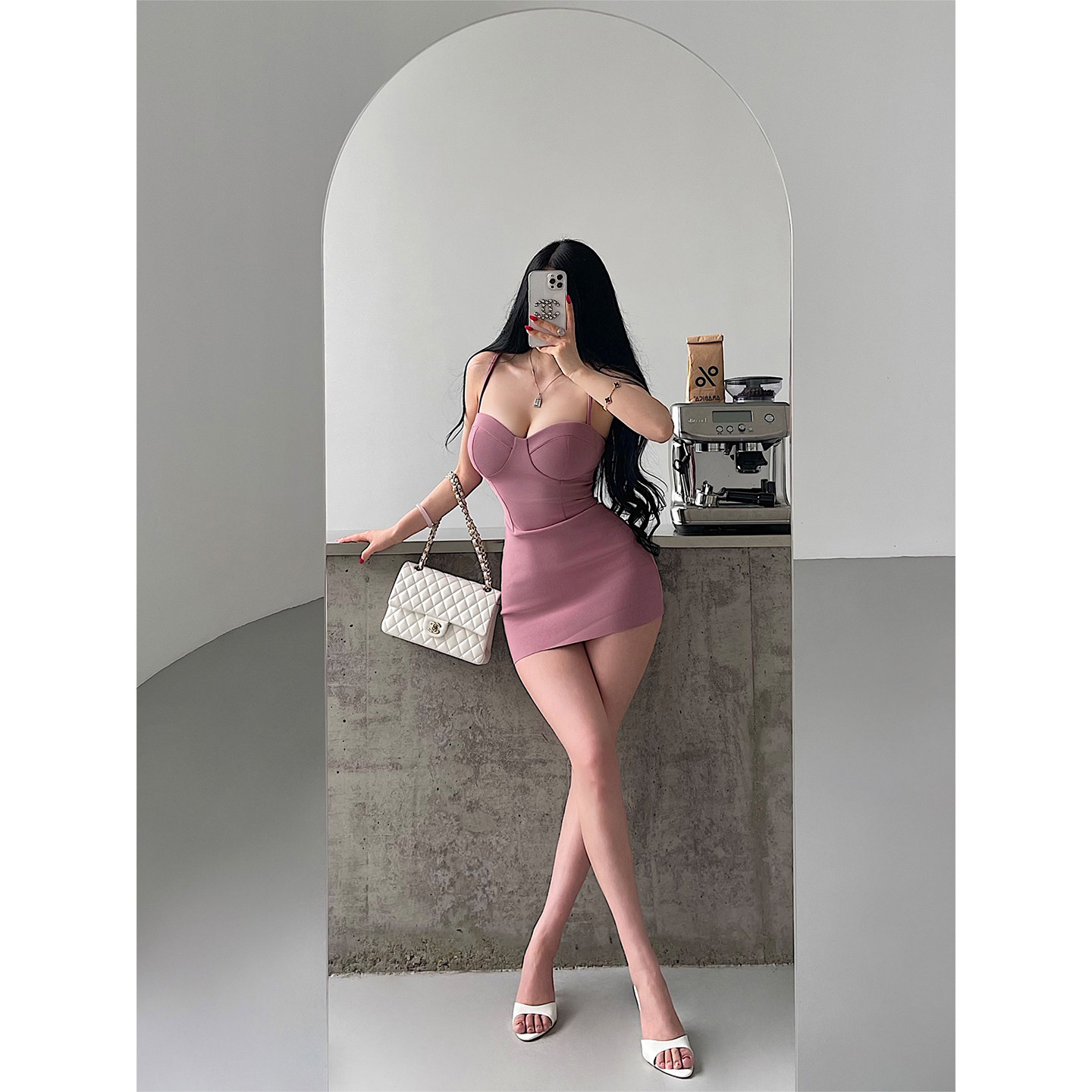 YoungGirlDay纯欲性感修身收腰显瘦含胸垫抹胸吊带连衣裙包臀短裙