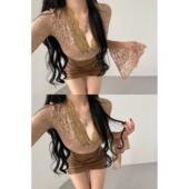 YoungGirlDay 上衣 镂空蕾丝衫 纯欲氛围感性感深V修身 显瘦喇叭长袖