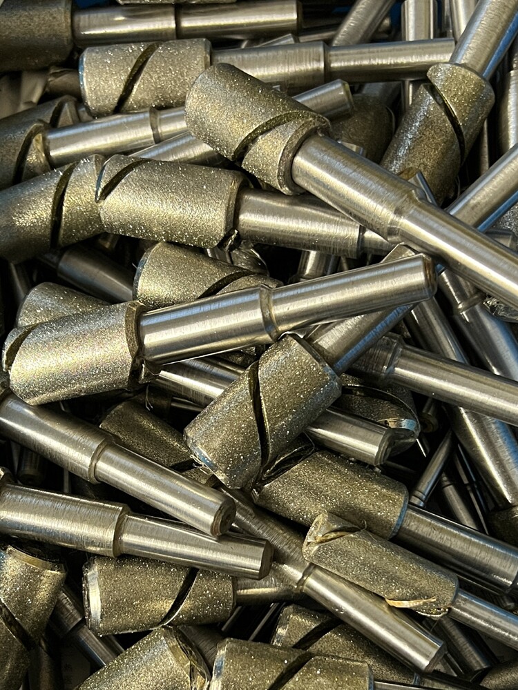 Factory direct sales of 45-64 adjustable machine diamond grinding rod, grinding rod, drilling reamer, sleeve hole, honing gear