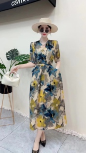 商场撤柜赔钱清货连衣裙显瘦遮肚微胖中年妈妈大码 碎花雪纺连衣裙