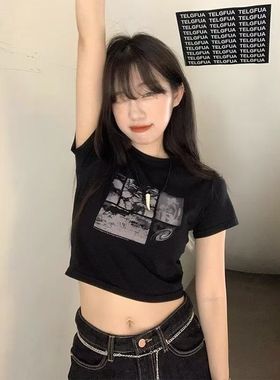 chic甜辣妹显瘦紧身短款上衣女夏季黑色小众露脐短袖正肩T恤