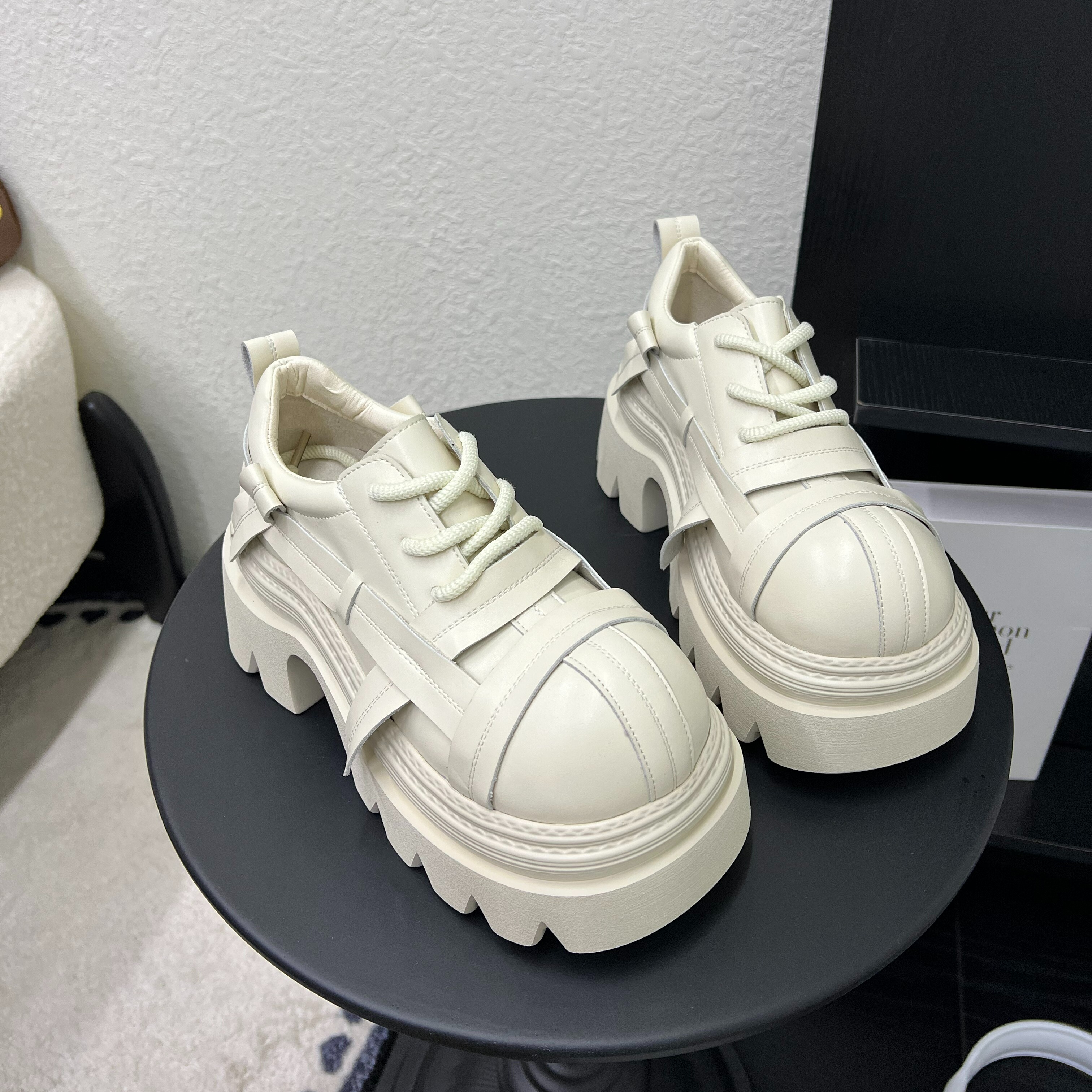 韩系真皮厚底增高7厘米松糕鞋女2025小个子系带休闲鞋加绒乐福鞋