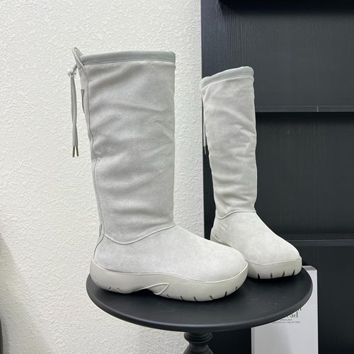 明星同款磨砂皮厚底增高马丁靴高筒靴女2025加绒保暖防滑百搭棉靴