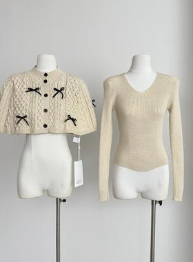 韩版秋冬千金风蝴蝶结纽扣斗篷披肩打底针织衫毛衣两件套