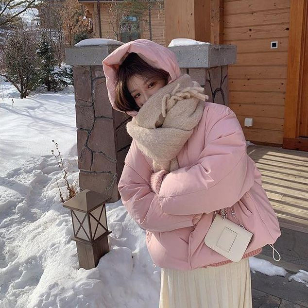粉嫩加厚连帽短款牛角扣棉服女