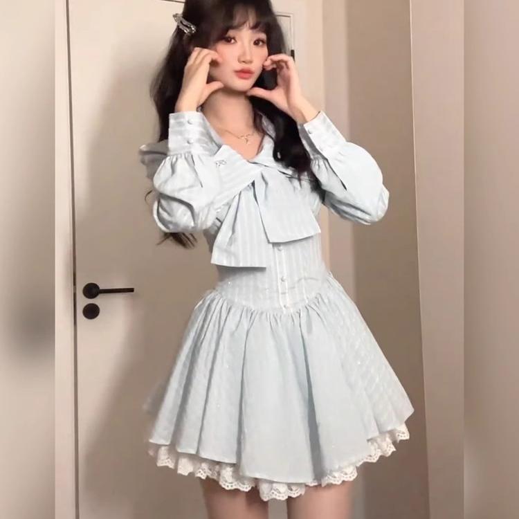 秋季纯欲蕾丝收腰显瘦长袖蓬蓬裙