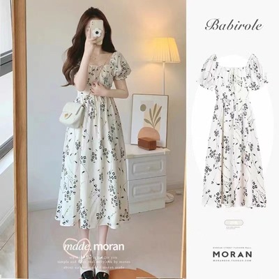 碎花设计感小众连衣裙子