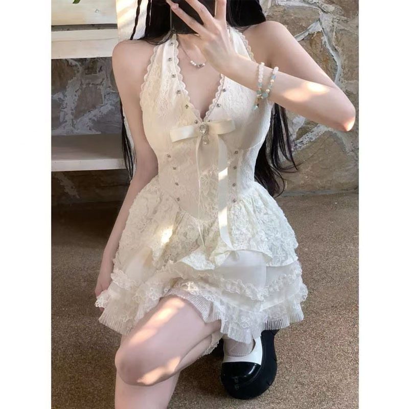性感纯欲蕾丝V领挂脖连衣裙