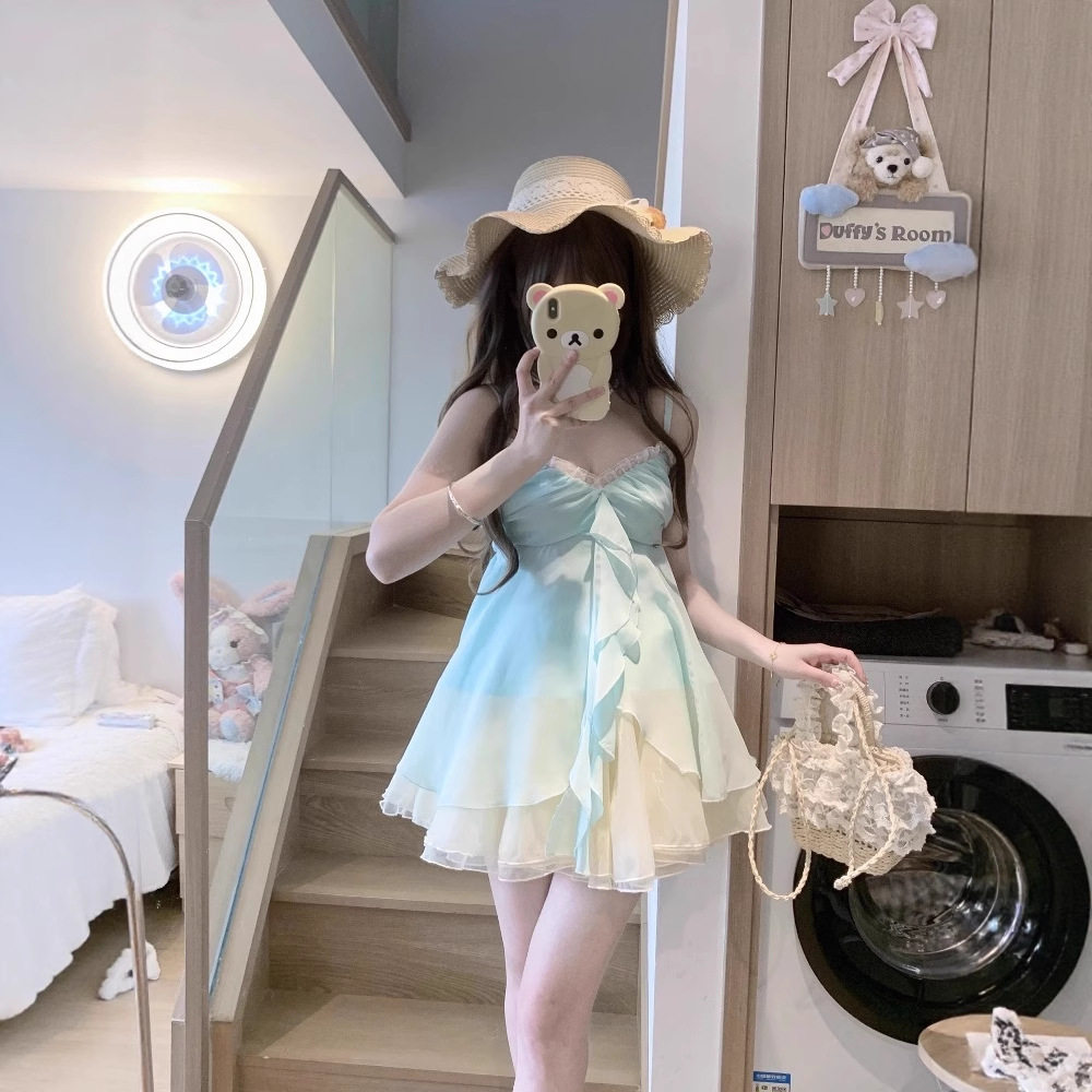小兔不乖温柔甜美度假风套装裙