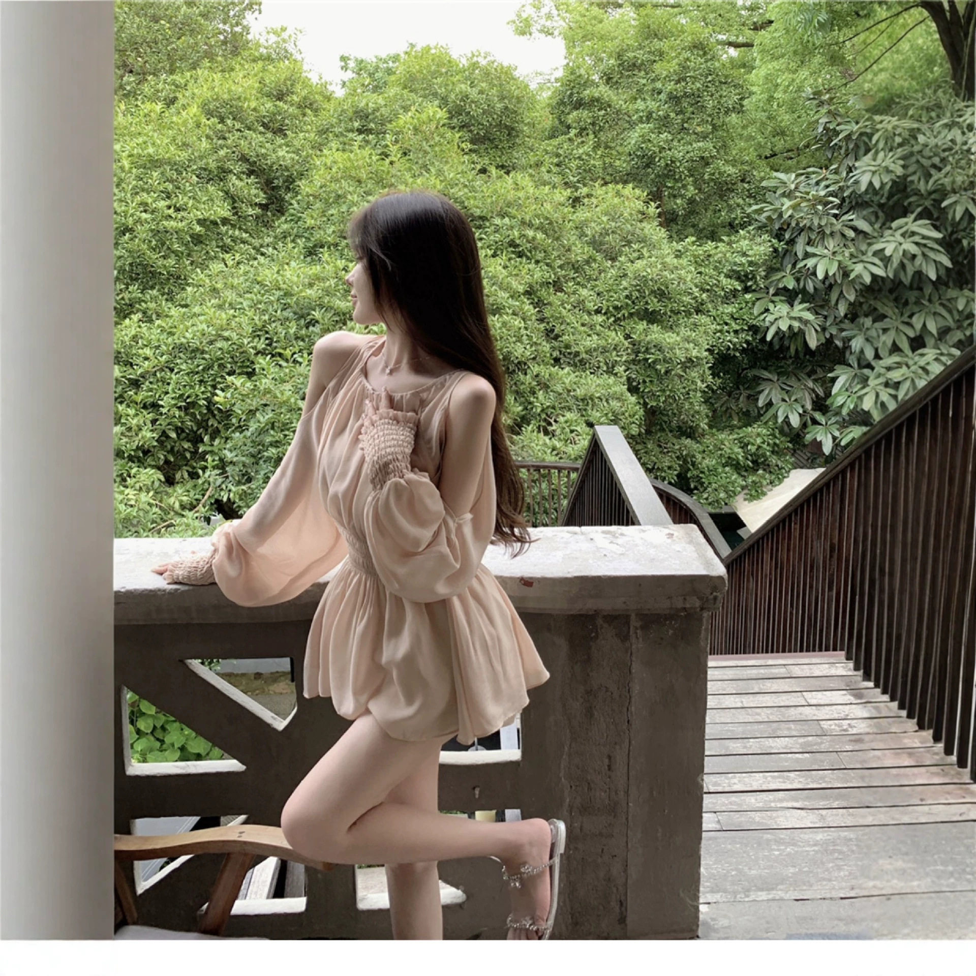 法式露肩收腰雪纺夏季甜美两件套