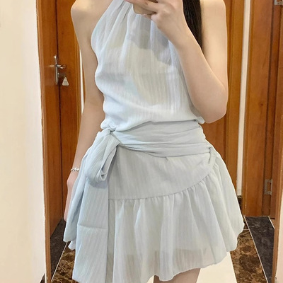 法式绝美挂脖无袖连衣裙