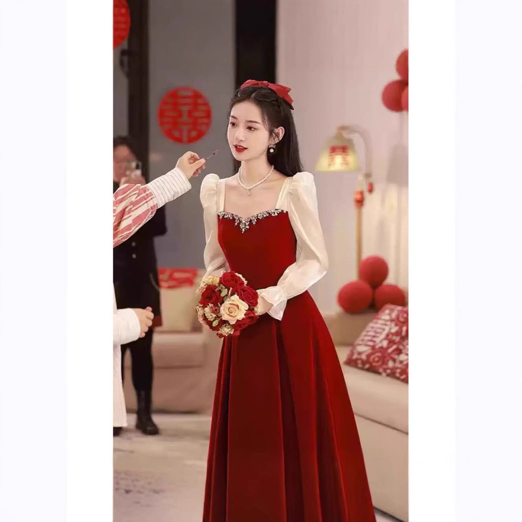 酒红名媛方领泡泡袖生日礼服裙