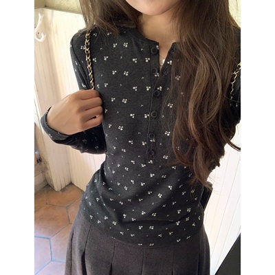 少女感小碎花磨毛亨利长袖打底衫