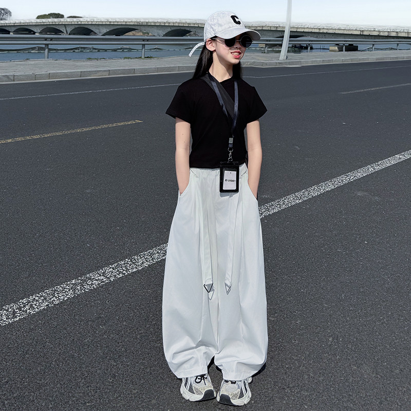 女童春夏短袖T恤气球裤两件套图片
