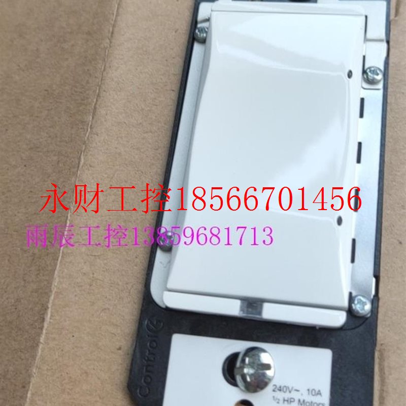 议价美国Control4 智能开关C4-APD240￥