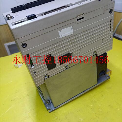 议价安川电机5代V驱动GGL器SGD-1新2001A002000九A成 ￥