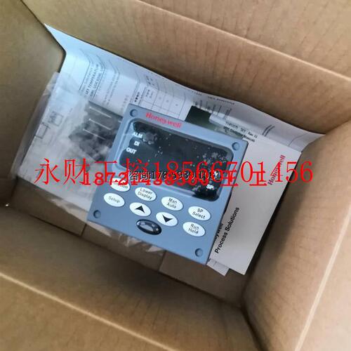 议价霍尼韦尔控制器DC2500-CE-2A00-200-00000-00-0全新正品￥