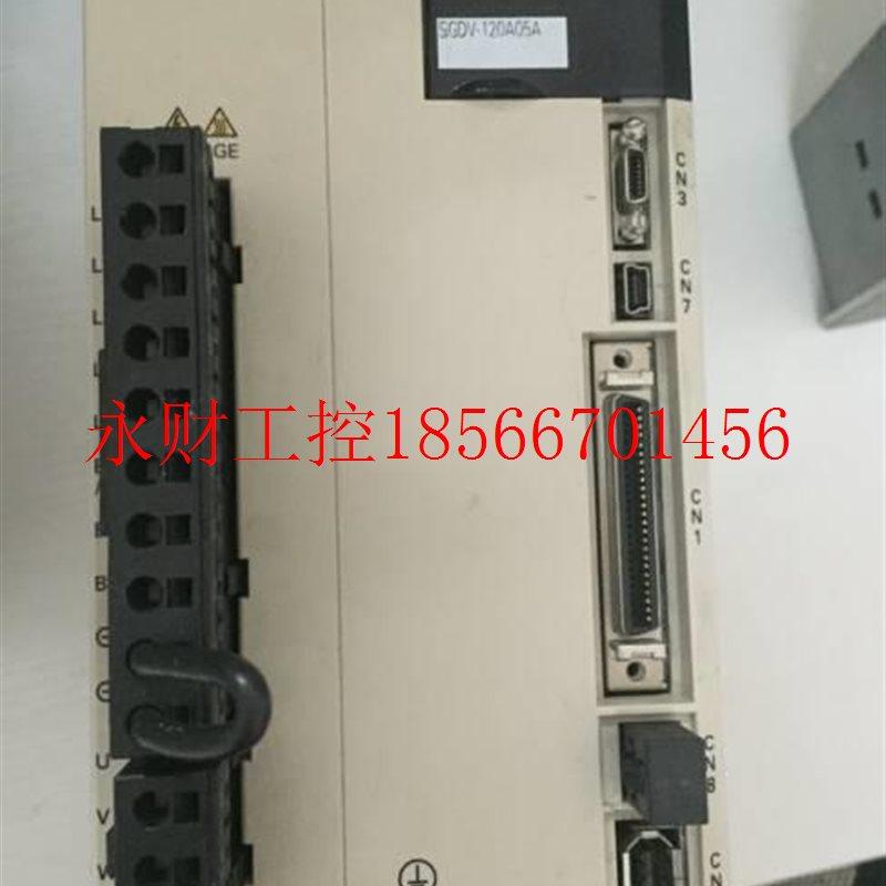 议价YASKAWASGDV-120原装安川控制器服动器SGDV-1驱20伺A05A 功￥