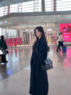 杨超越同款黑色西装领正肩大衣中长款毛呢外套2024年秋冬新款