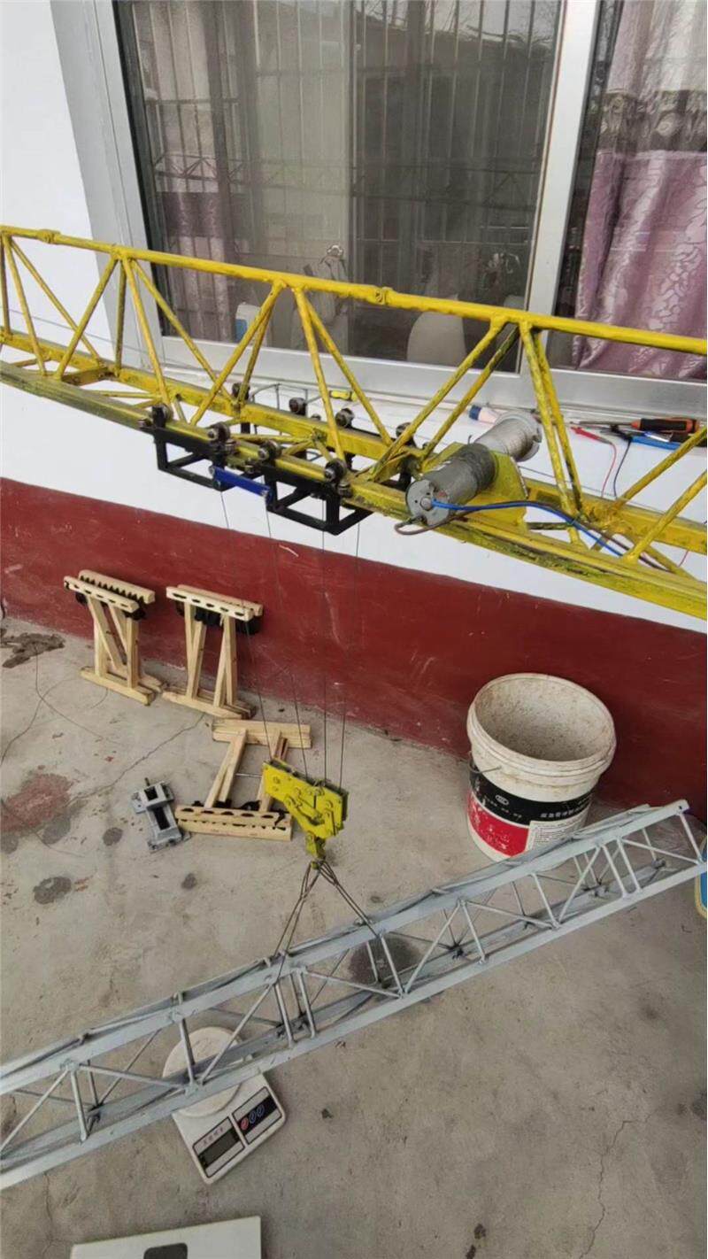 中联重科塔吊展厅模型7527平头塔机 吊重60斤左右全长3询价