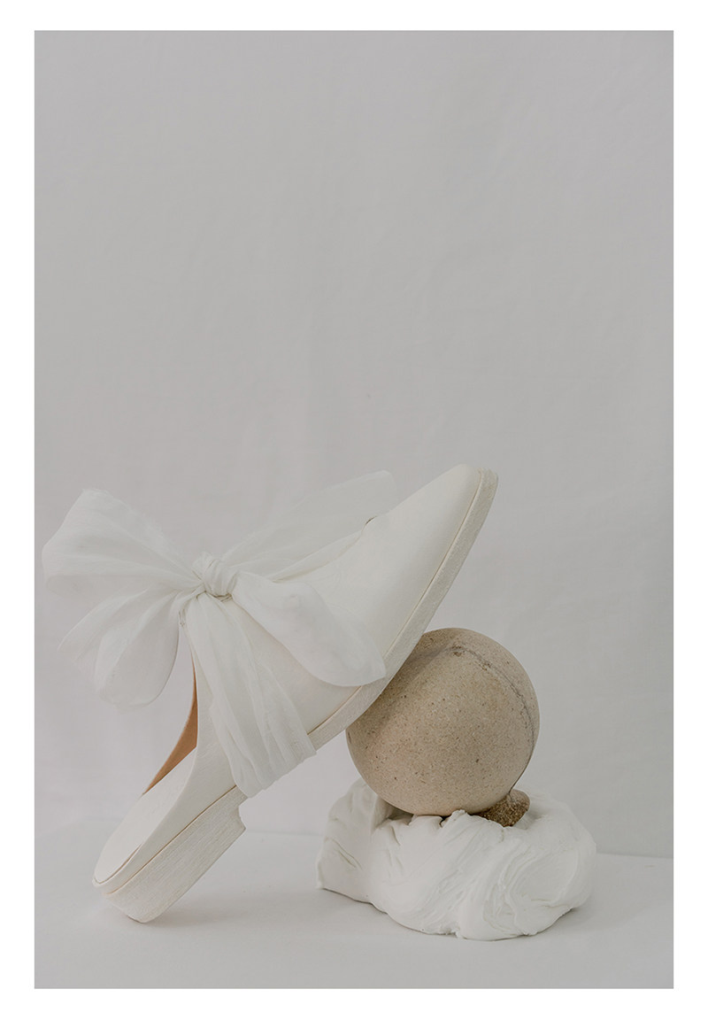 「Alleyes」牙白｜缎带｜尖头眼珠鞋 PlankAteliers|msdalam kategori Kasut wanita, kasut rendah - dari Buy2taobao.com untuk memberikan perkhidmatan ejen Taobao profesional membeli