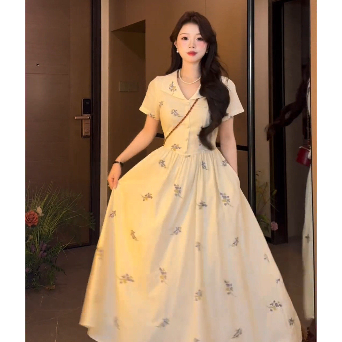 2026新款初夏绝美温柔风短袖翻领碎花洋装子女装夏季巨好看长裙