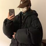 黑色
