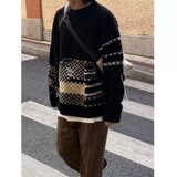 黑色