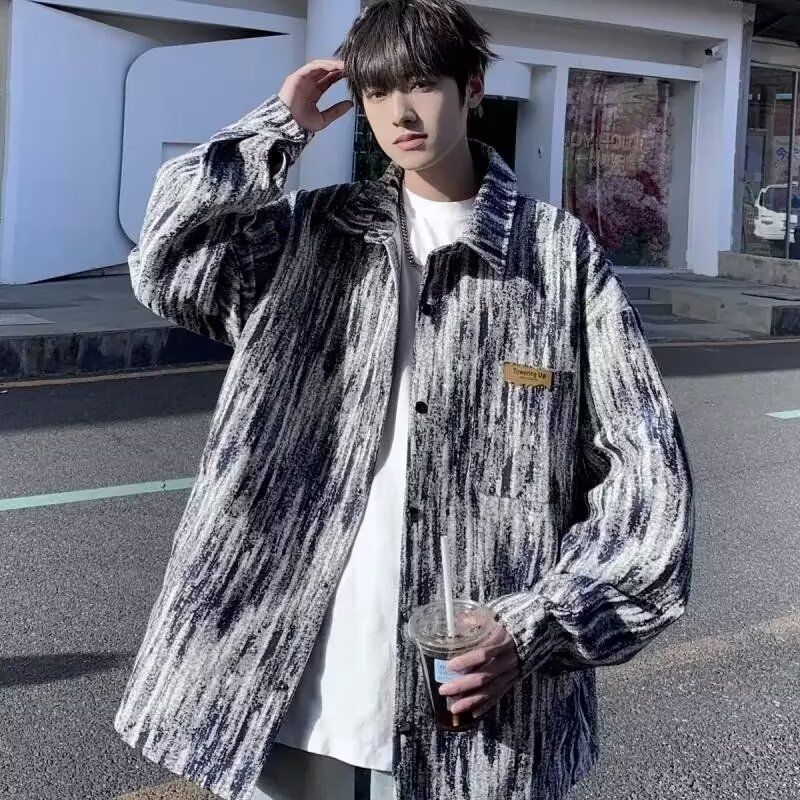 蓝色