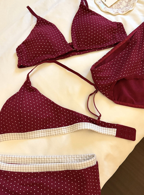 SUSU JUSSEE新年红色本命年文胸 甜美波点三角杯透气内衣套装