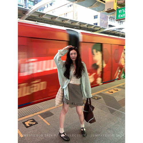 草莓跳亚麻翻领长袖防晒衬衫女春夏宽松休闲廓形衬衣百搭显瘦外套