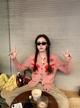 草莓跳  复古圣诞小马提花圆领针织开衫女冬季宽松慵懒毛衣外套