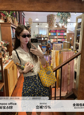 草莓跳 白色蕾丝拼接短袖甜美小衫女春季设计感减龄显瘦短款上衣