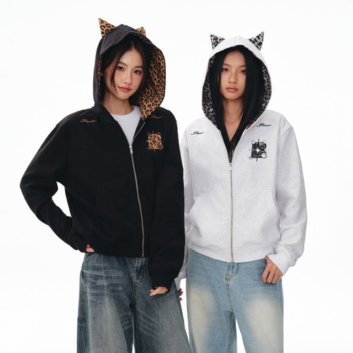 BIPOLAR女款猫耳豹纹贴布卫衣