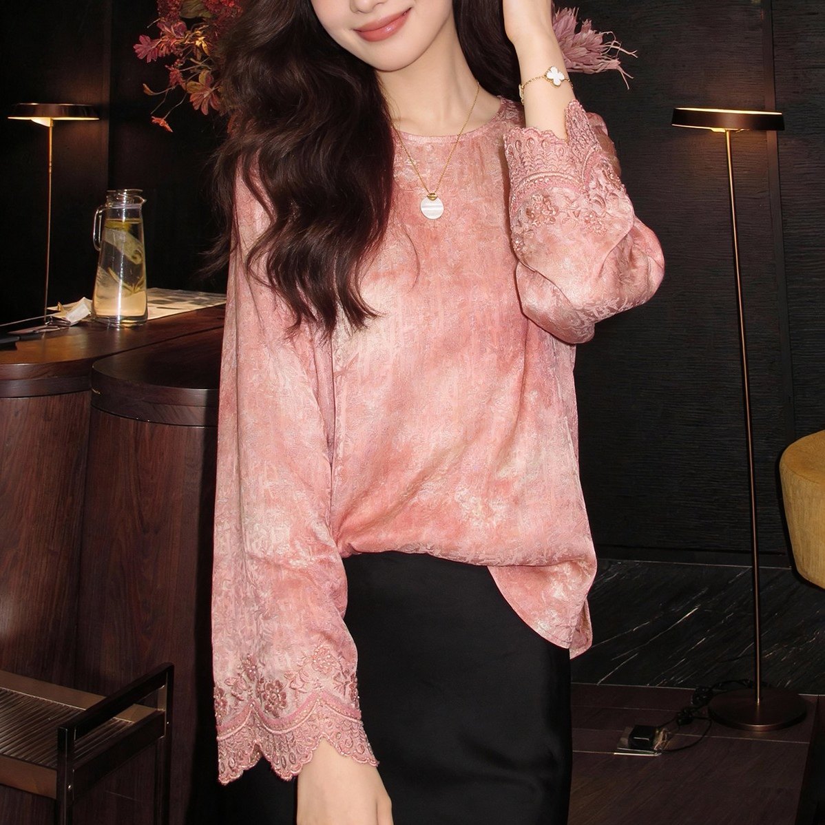 2026春季新款国风花边设计感衬衫高端刺绣新中式香云纱上衣晕染