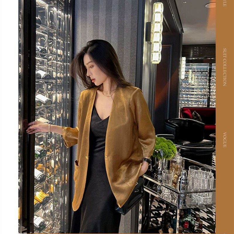 七分袖西装外套女装薄款2024夏季空调衫上衣通勤宽松显瘦中袖西服