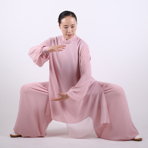 马蕾太极夏秋新款太极表演服女式时尚练功服红双层中长款流水行云
