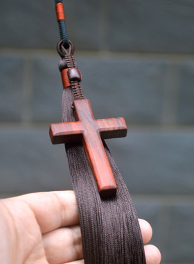 麦泉纯手工十字架汽车挂件饰品红黑檀木JDJ礼品车内摆件