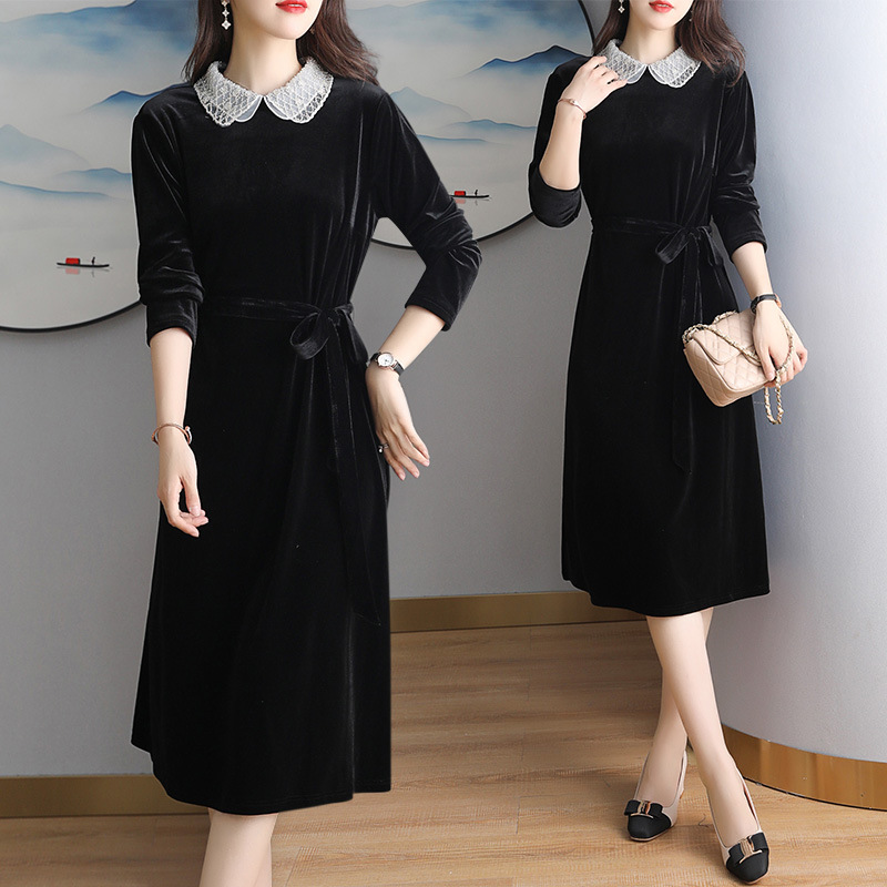 重工珍珠领金丝绒连衣裙女2024秋冬新款时尚优雅气质赫本风