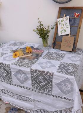 V230 白色潮绣拼玻璃纱白色麻质圆桌布210cm