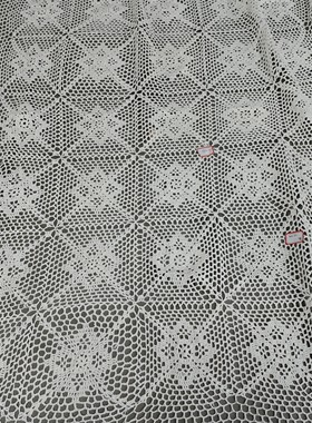 ZHN232 白色钩针桌布 1.4*1.6m